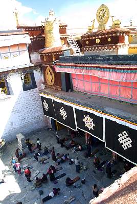 Kairen's_Tibet_161_2001-09-30 04.36.23 IMG_5212.JPG